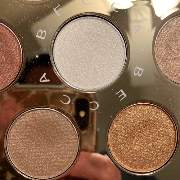 BECCA Apres Ski Glow Eye Lights Palette - Picture 3 of 5